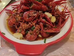 -郑记•不夜城烧烤•龙虾•虾蟹(黄鹤楼店)