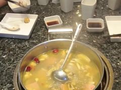 -一席地·本地鸡窝·杭帮鸡火锅(萧山银隆百货店)