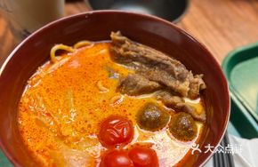 Minnie Beef Sate Noodles