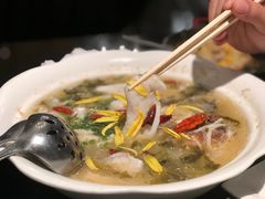 酸菜鱼-小资太太餐厅(南岗区店)