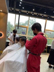 -韩国李知恩形象设计