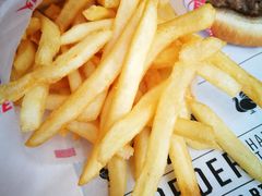 -FATBURGER 特富客汉堡(外交公寓店)