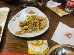 -盾亚新疆餐厅(松江万达广场店)