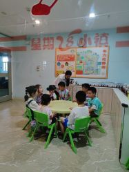 -成都星期8小镇(江宁南路店)