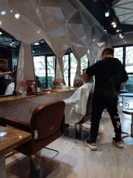 -PE SALON