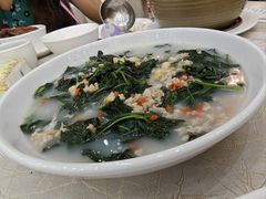 上汤辣椒叶-轩记海鲜餐厅·四十五年老字号·经典粤菜(西区彩虹店)