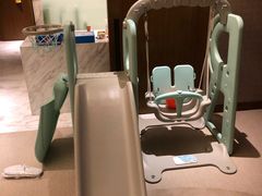 -上海滴水湖皇冠假日酒店