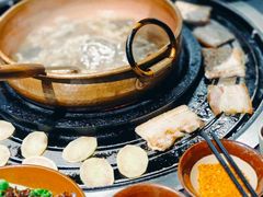 -阿山卓·野生菌火锅·纳西火塘烤肉