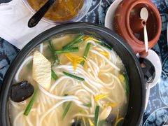 -桥香园过桥米线(国贸店)