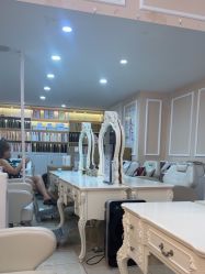 -Bollins波林丝•专研护发中心