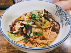 干拌螺蛳粉-陈记柳州螺蛳粉(大坪店)