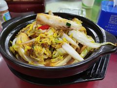 砂锅娃娃菜-黄牛肉馆·皖南土菜