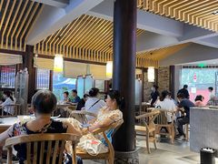 大堂-龙抄手(文殊坊店)