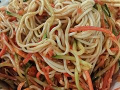 -牛一嘴·兰州牛肉面·大盘鸡(财富中心店)