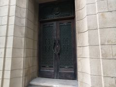 -上海市静安区图书馆(新闸路馆)