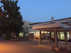 -财经大学学生公寓食堂