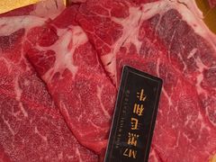 -牛YO寿喜烧·铁板烧和牛火锅自助(市府恒隆店)