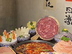 -旧街市鲜货老火锅(大光路店)