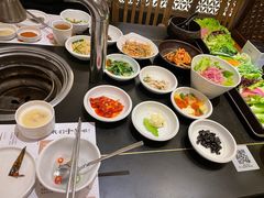 -韩屋韩国料理(天山路店)