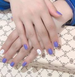 -吉吉靓甲美睫