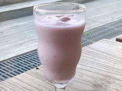 草莓酸奶思慕雪-Maan coffee漫咖啡(1905店)