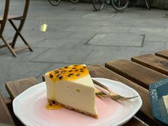 百香果慕斯-Home Cafe(水榭春天店)