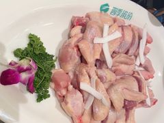 -四季缤纷椰子鸡(德思勤店)