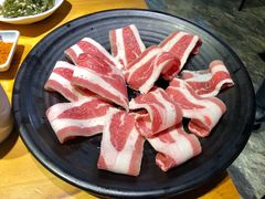 -唯成•韩国炭火烤肉 유성고기