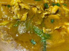 -极有家小鱼小鸡石锅煲(佳兆业店)