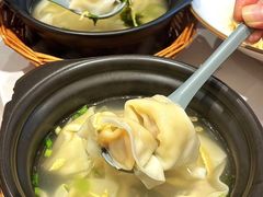 -馋三尺蟹粉小笼(人民广场店)