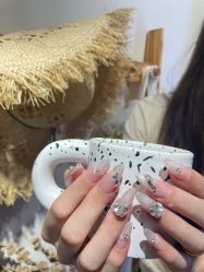 -NEW LOOK-绿麓 · 美甲美睫脱毛工作室