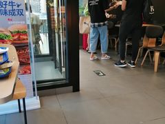 门面-汉堡王(北京三里屯购物中心)