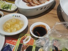 -龙聚德北京烤鸭(沙坪坝华宇A馆店)