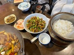 -富正毅三下锅·湘西韵味(天门山索道店)