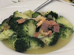 -梅龙镇酒家(南京西路总店)