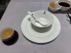-红鼎豆捞·非遗鲍皇汤火锅(宝丰路店)