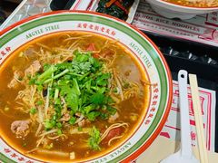 -亚皆老街南宁老友粉·米粉(印象城店)