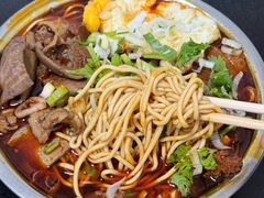 -薛记襄阳香辣牛肉面(平安路店)