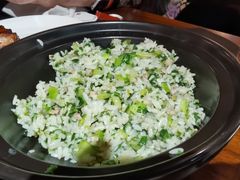 咸菜肉炒饭-金枝玉叶上海人家食府(三里河店)