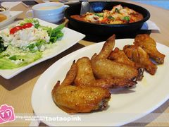 -必胜客(松雷店)