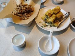 -聚友斋(陶瓷琉璃馆水晶街店)