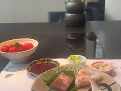 -花潮料理艺食馆(成都万象城店)