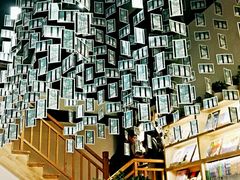 -猫的天空之城概念书店(杭州南宋御街店)