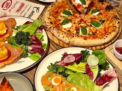 -Common Table · Brunch & Coffee
