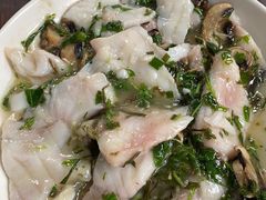 西施鱼片-吾介小籠館