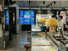 -宏宇眼镜蔡司依视路折扣店(兆佳眼镜城店)