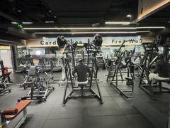 -VLines耀能运动24小时·月付制健身(京广桥店)