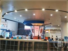 -冰纷万象滑冰场(赣州华润万象城店)