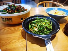 -胡子大厨·超级小炒肉(晶耀前滩店)