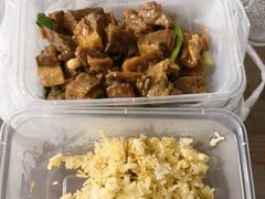 -容里煲仔饭(利丰北路店)